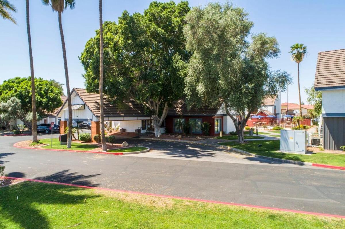 Metro Phx 1Bd Exterior Entry With Heated Pool, Bbq, Dog Park, Bbq Pets Allowed フェニックス エクステリア 写真